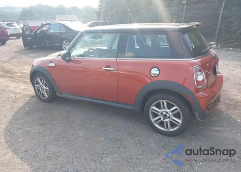 2012 Mini Cooper S из США, поврежденный, VIN WMWSV3C56CTY17735